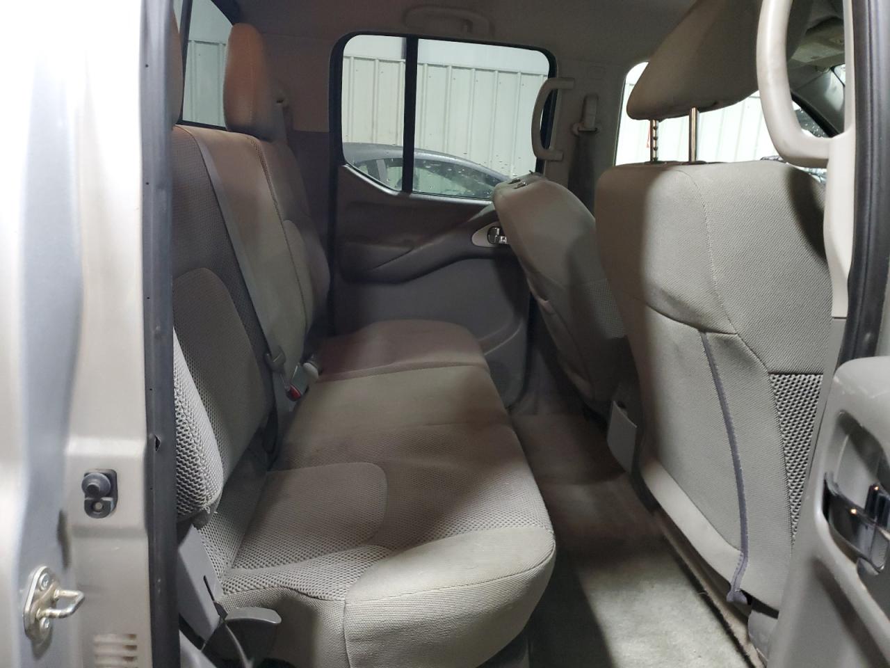 2018 Nissan Navara (Frontier) - Image 10
