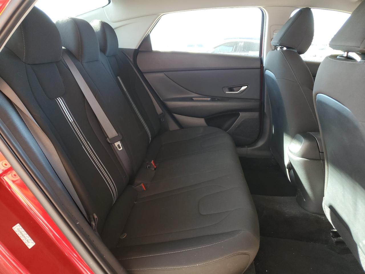 2023 Hyundai Elantra - Image 10