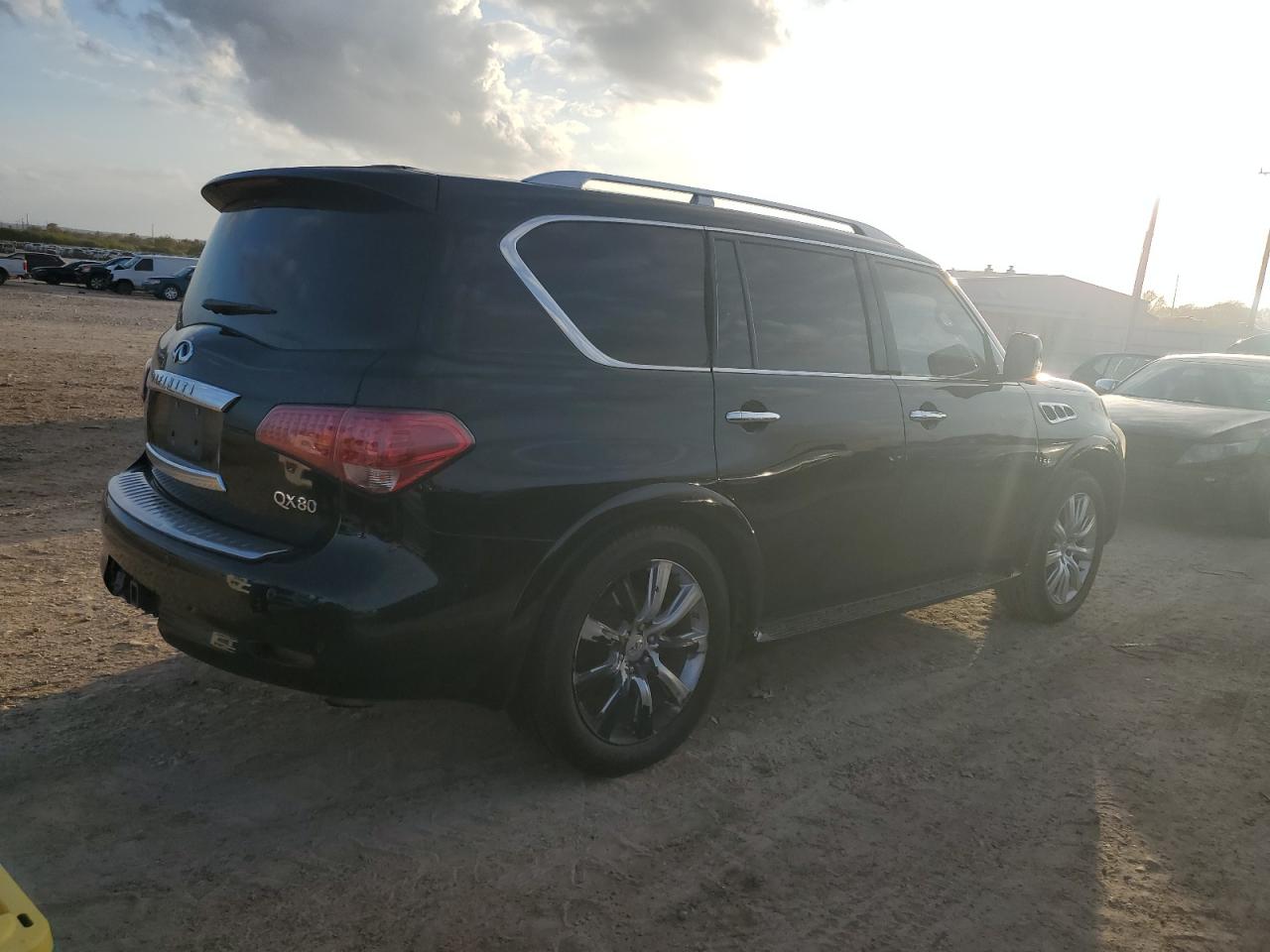 VIN JN8AZ2NF0E9552009 2014 INFINITI QX80 no.3