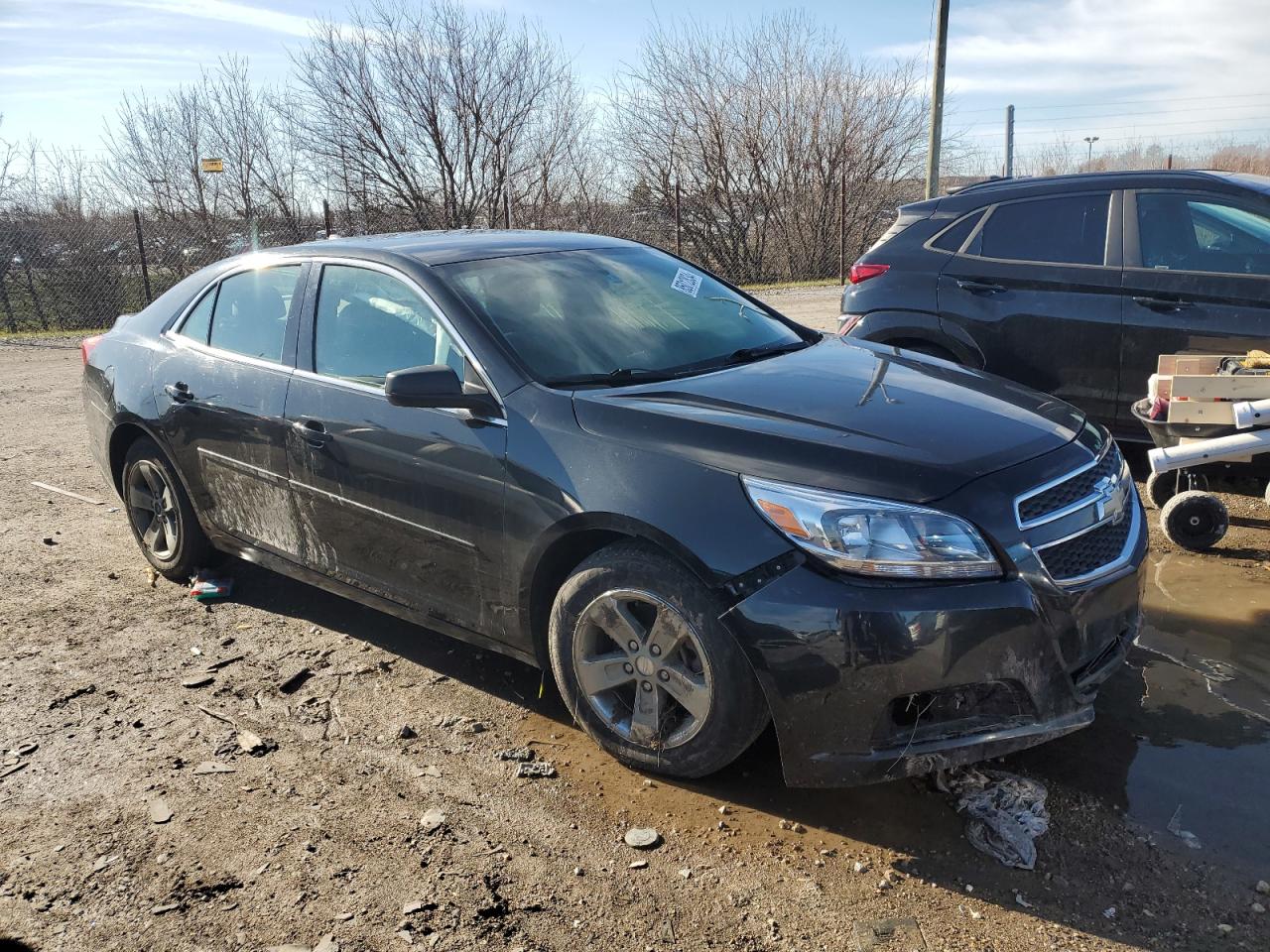 VIN 1G11B5SA3DF282342 2013 CHEVROLET MALIBU no.4