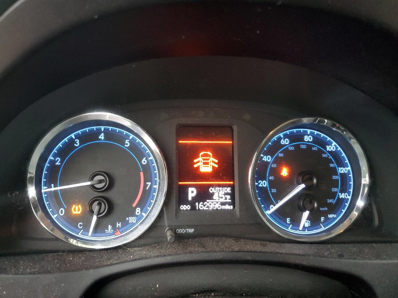 2018 Toyota Corolla L VIN: 5YFBURHEXJP789444 Lot: 86047314