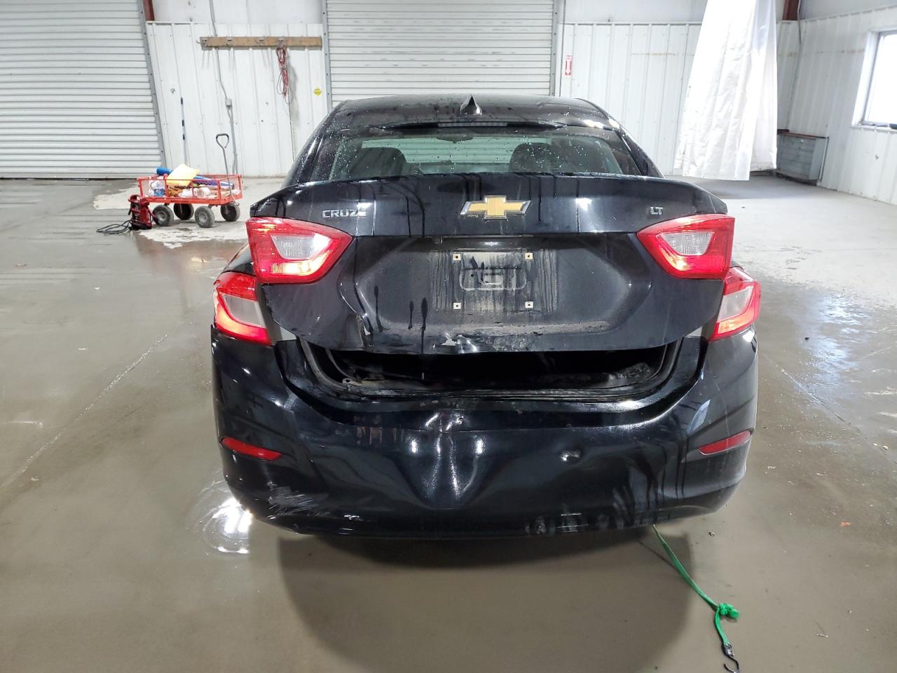 2017 Chevrolet Cruze Lt VIN: 1G1BE5SM4H7103134 Lot: 83872294