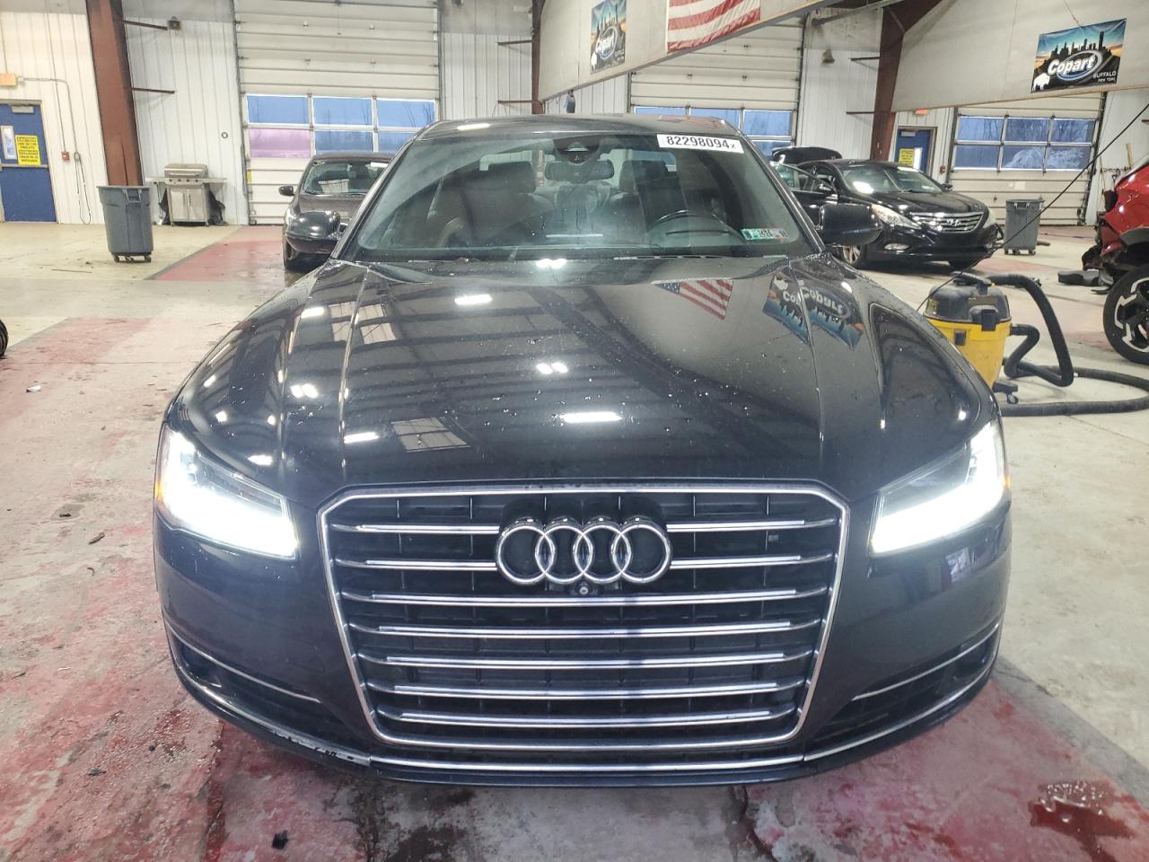 2015 Audi A8 - Image 5