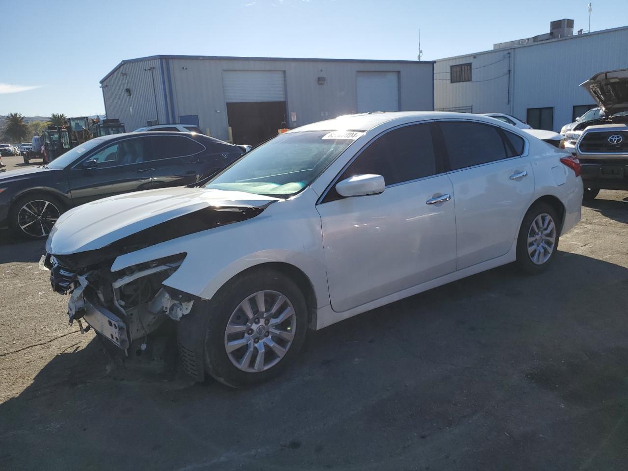 VIN 1N4AL3AP8GC258564 2016 NISSAN ALTIMA no.1