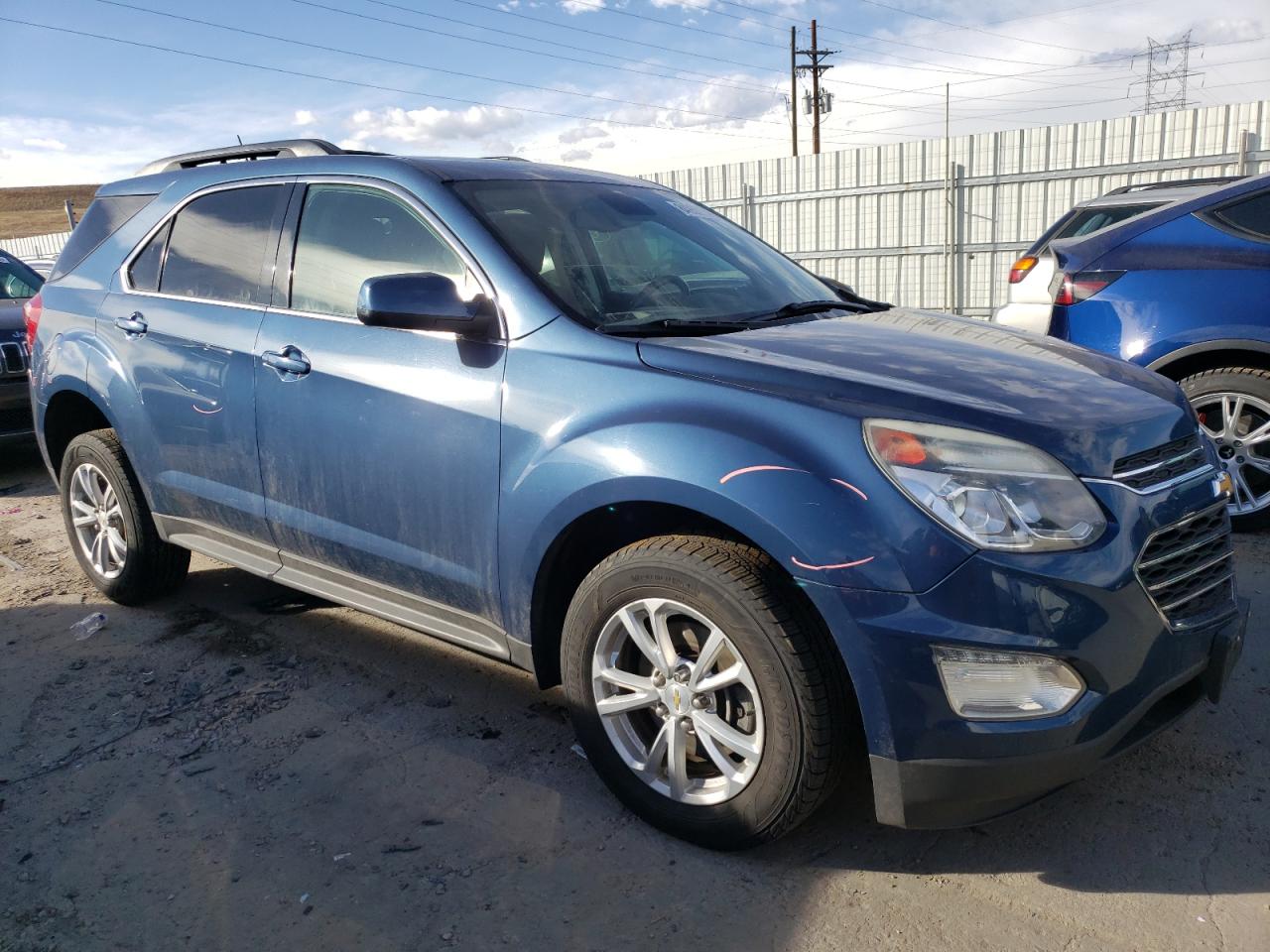 VIN 2GNFLFE32H6221701 2017 CHEVROLET EQUINOX no.4