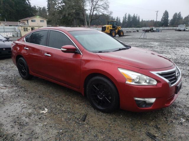  NISSAN ALTIMA 2014 Czerwony