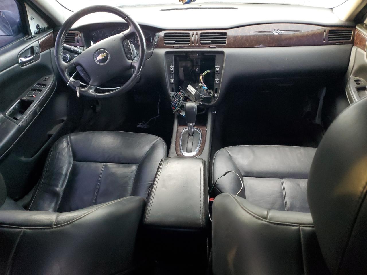 2012 Chevrolet Impala - Image 8