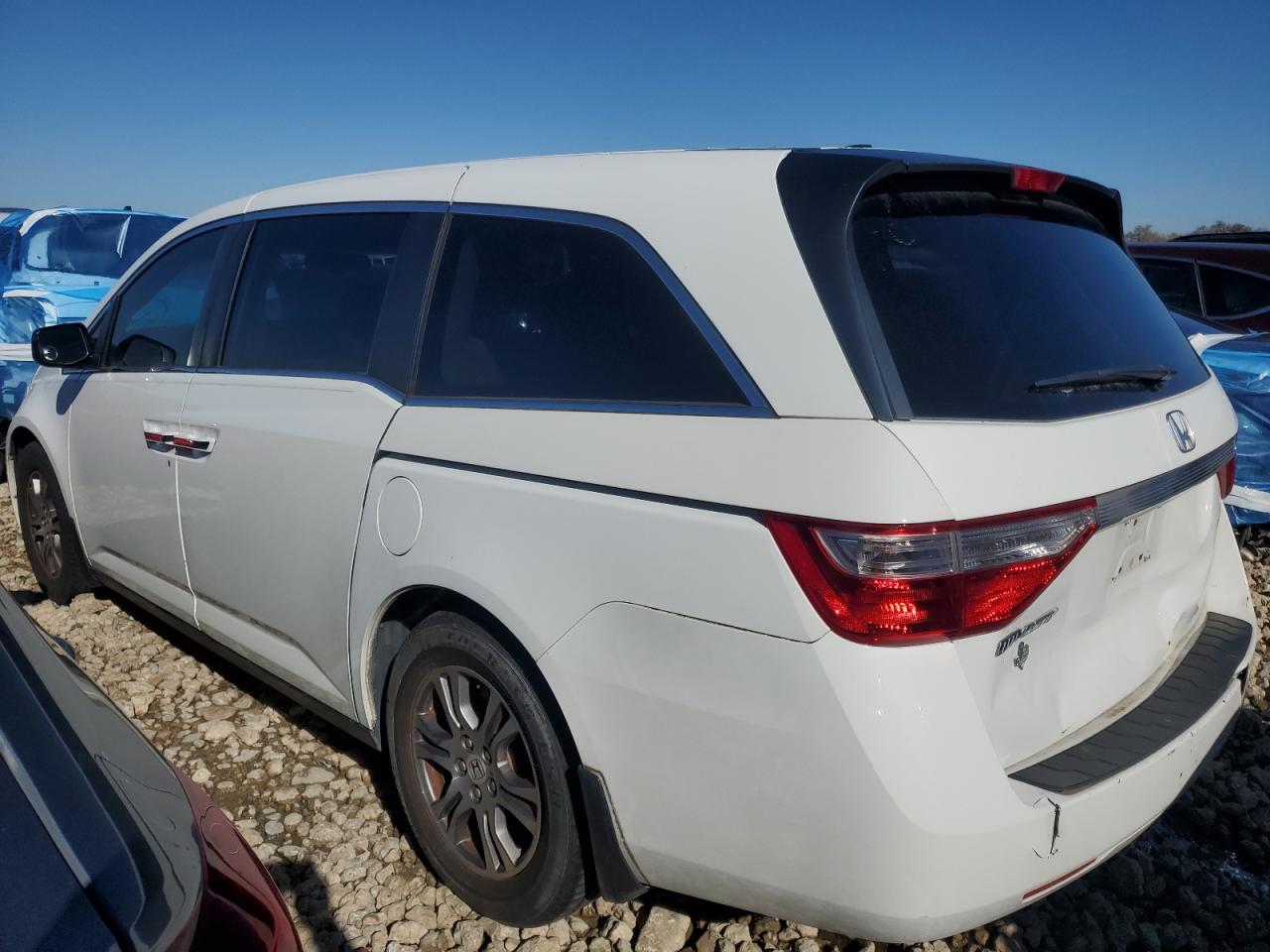 2012 Honda Odyssey - Image 2