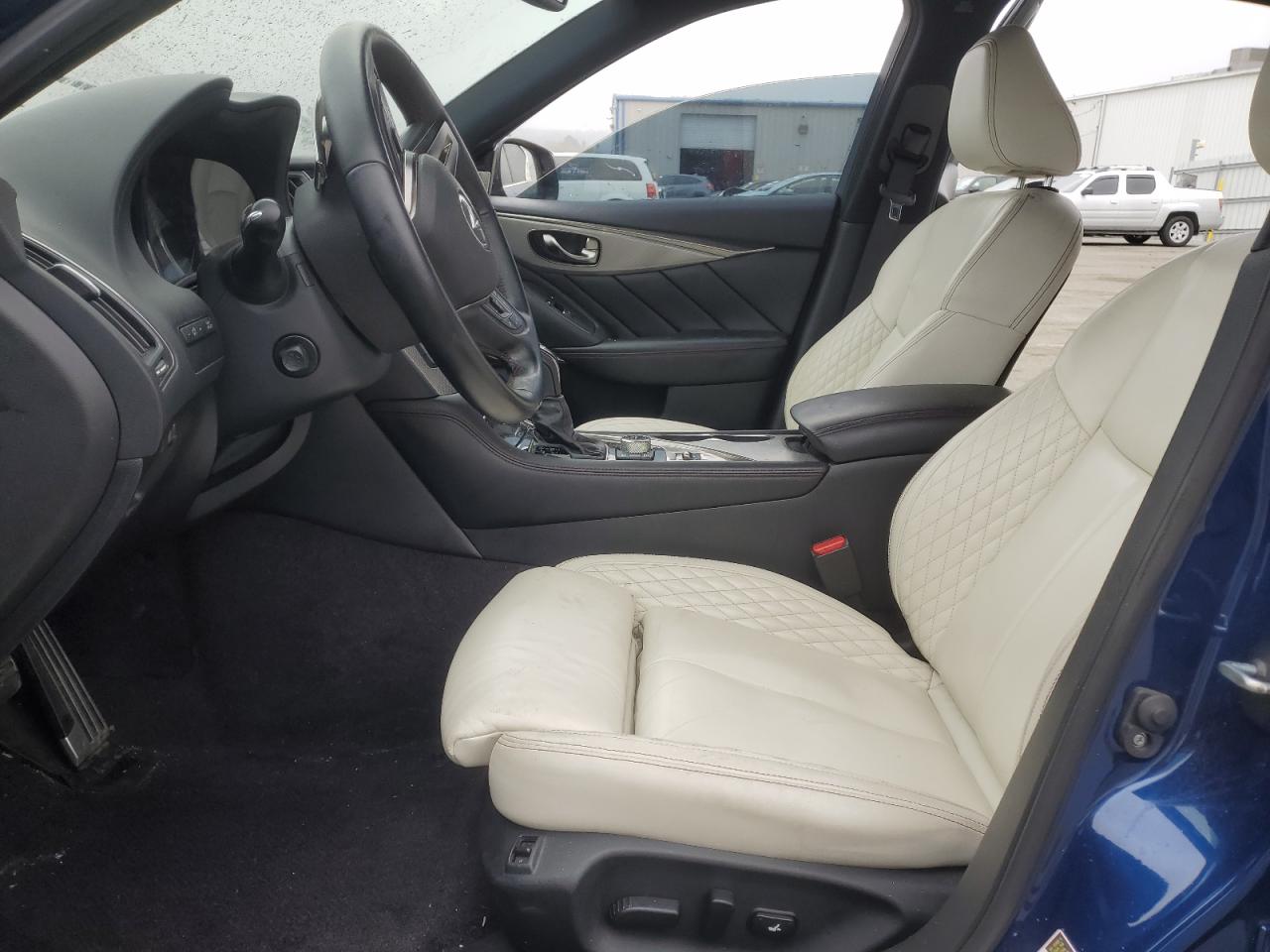 2019 Infiniti Q50 - Image 7