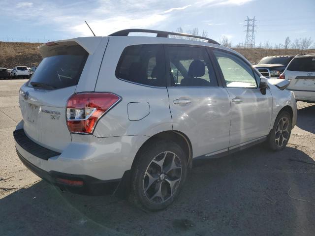  SUBARU FORESTER 2015 Белый