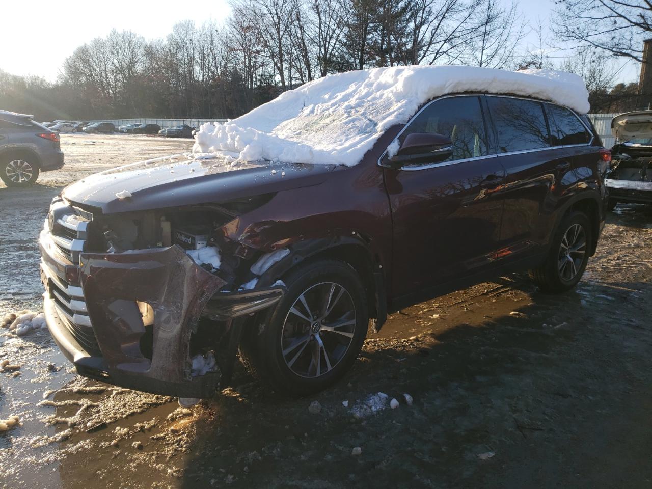 2019 Toyota Highlander Le de vânzare în North Billerica, MA - Front End