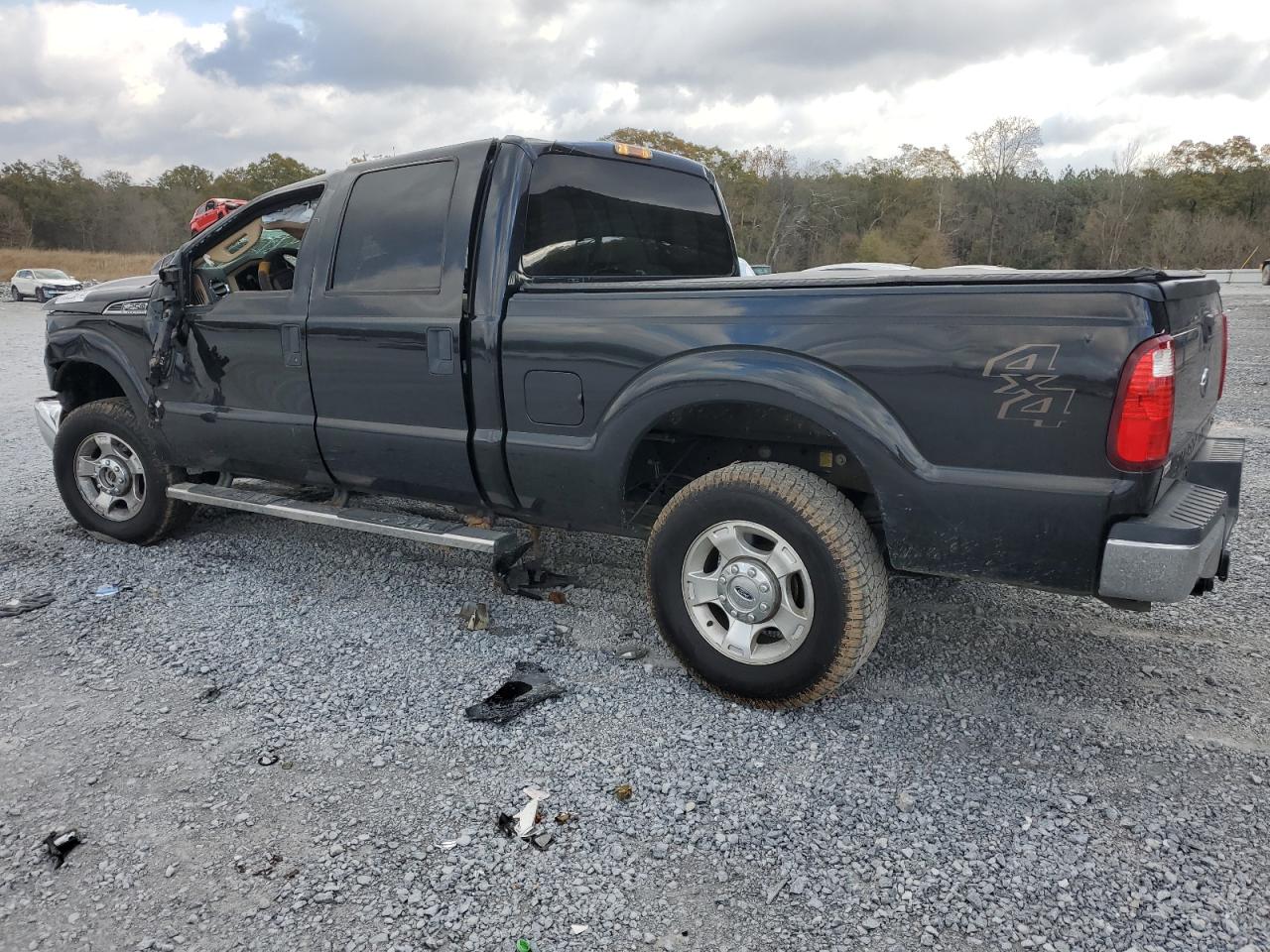 2015 Ford F250 - Image 2