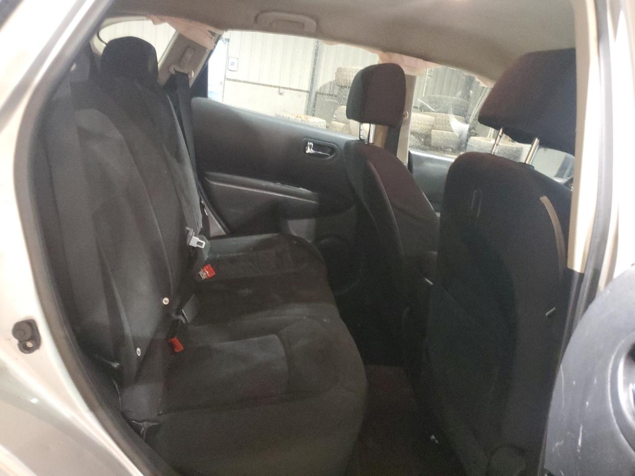 2008 Nissan Rogue - Image 10