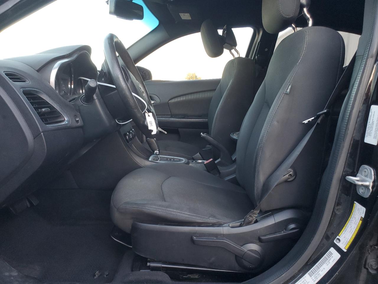 2013 Dodge Avenger - Image 7