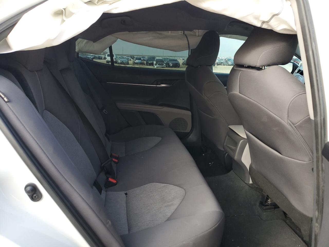2023 Toyota Camry - Image 10