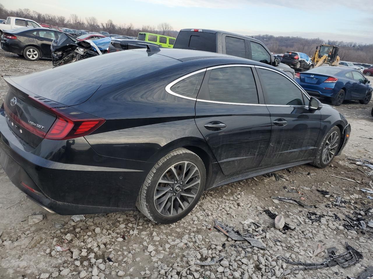 2020 Hyundai Sonata - Image 3