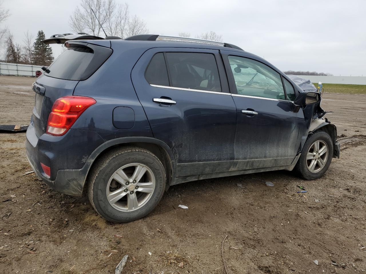 2018 Chevrolet Trax - Image 3