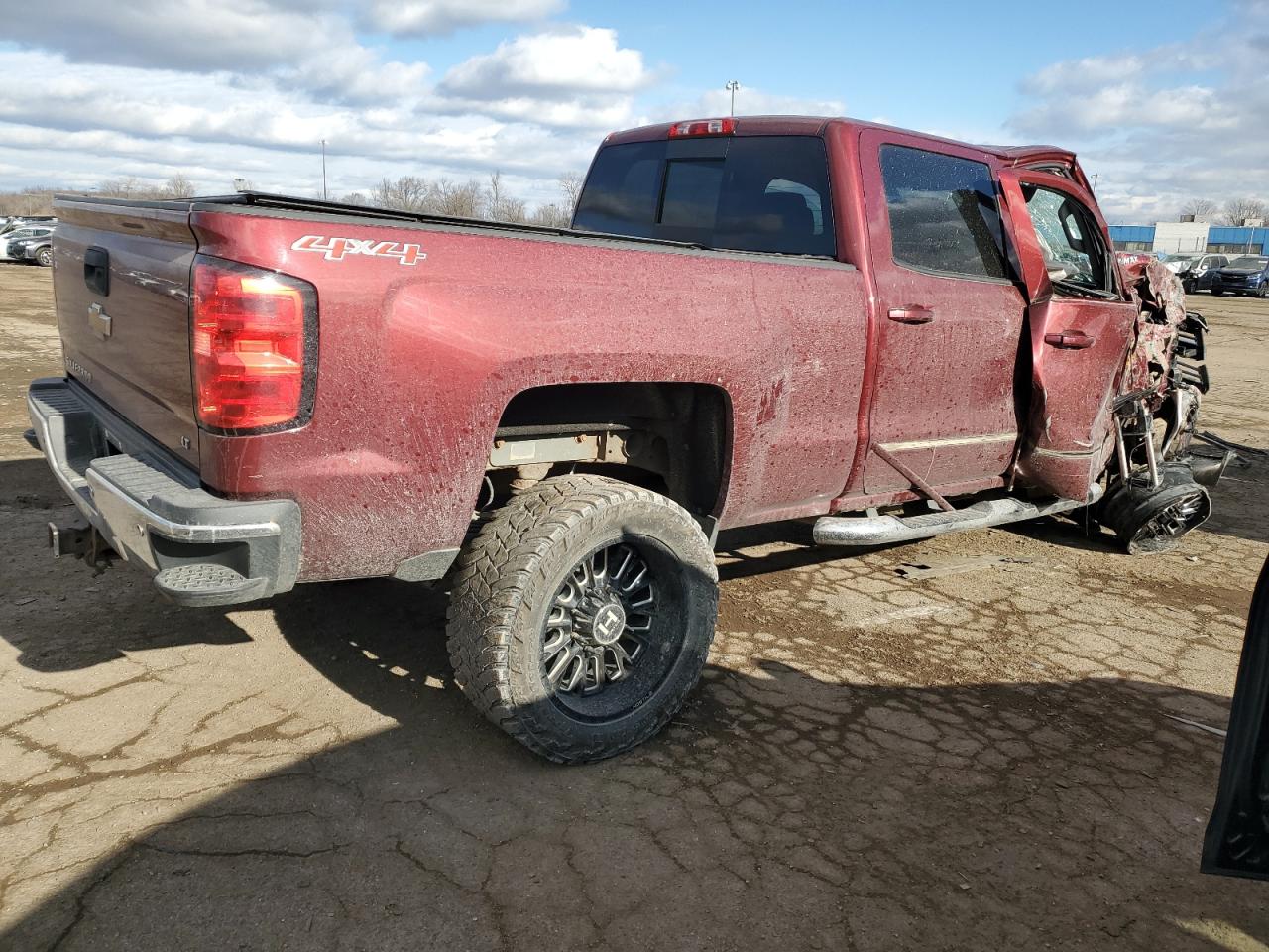 2015 Chevrolet Silverado - Image 3