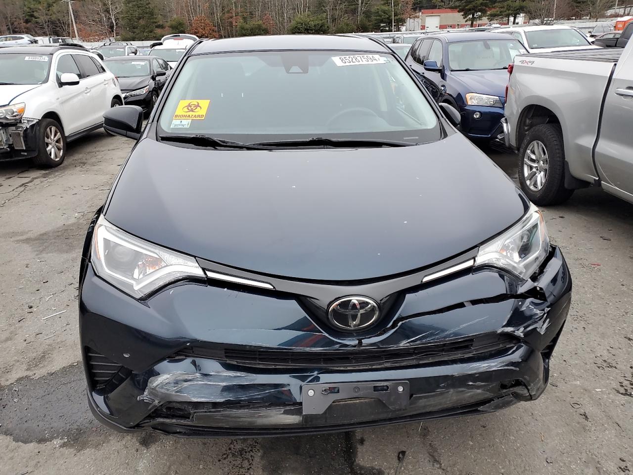 2018 Toyota RAV 4 - Image 5