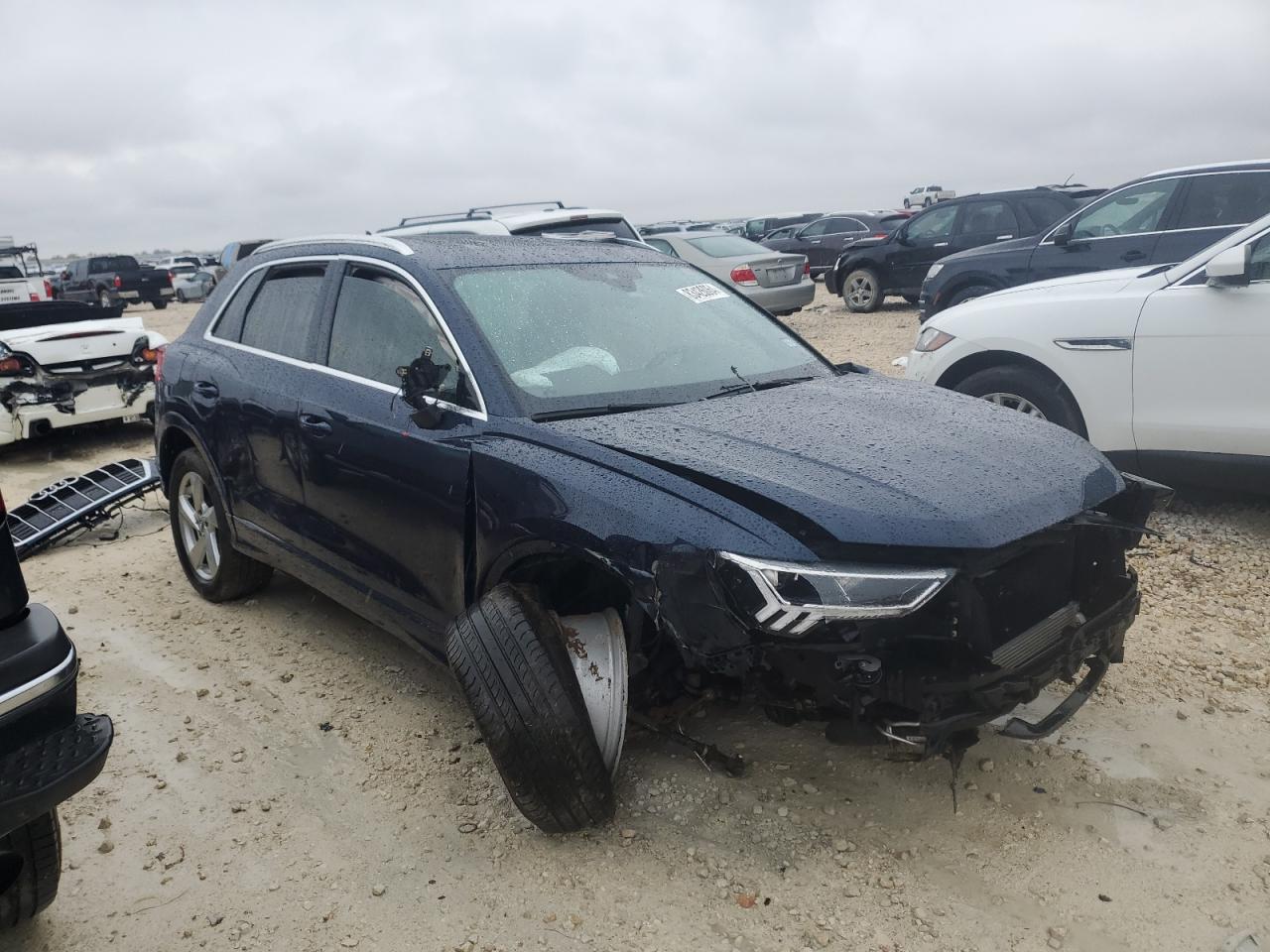 2020 Audi Q3 - Image 4