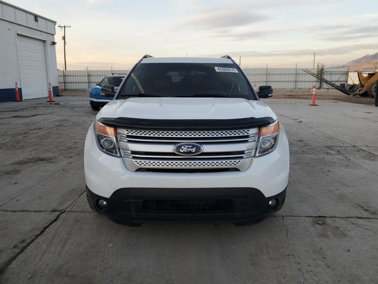 VIN 1FM5K8D88FGA26050 2015 FORD EXPLORER no.5