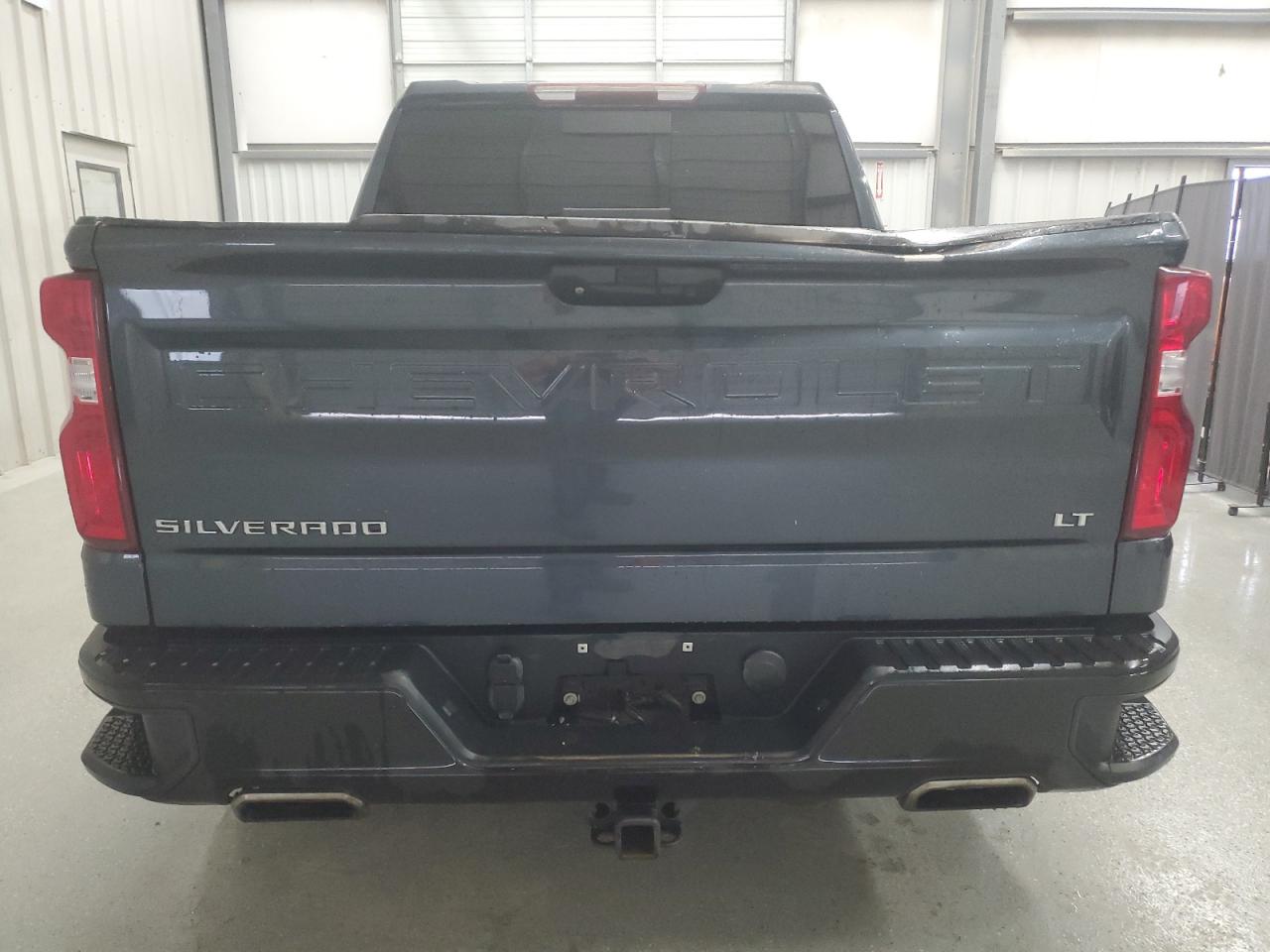 2019 Chevrolet Silverado - Image 6