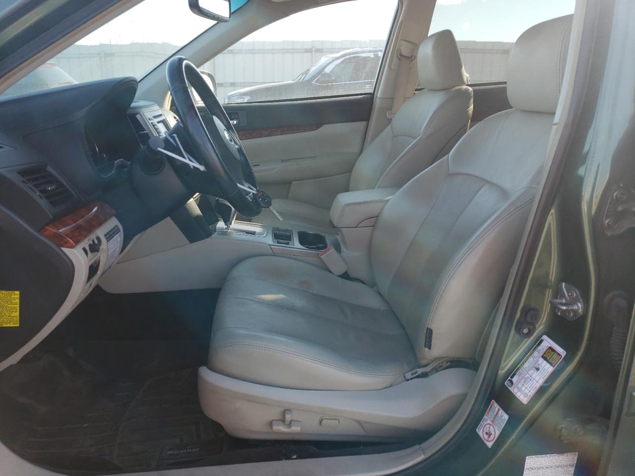 2012 Subaru Outback - Image 7