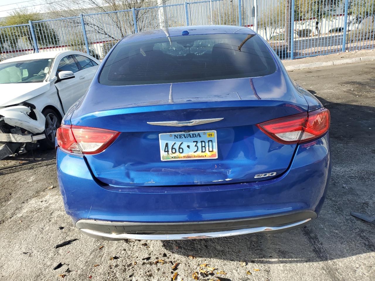 2015 Chrysler 200 Limited VIN: 1C3CCCAB8FN627342 Lot: 81109823