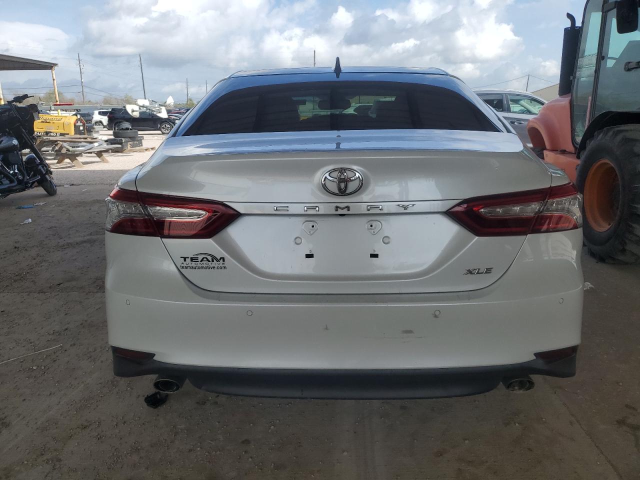 2018 Toyota Camry - Image 6