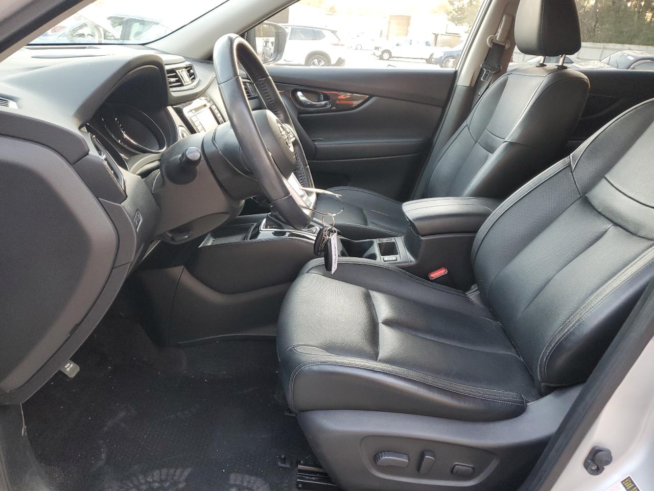 2017 Nissan Rogue - Image 7