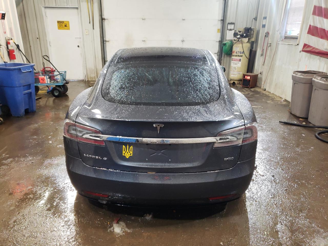 2017 Tesla Model S VIN: 5YJSA1E25HF205252 Lot: 84502624