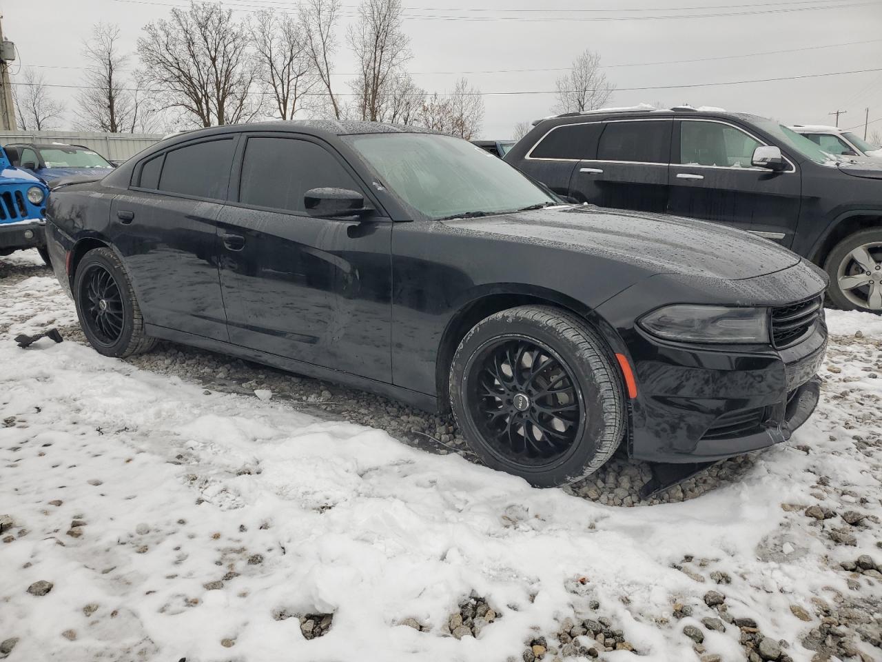 VIN 2C3CDXKT5HH533863 2017 DODGE CHARGER no.4