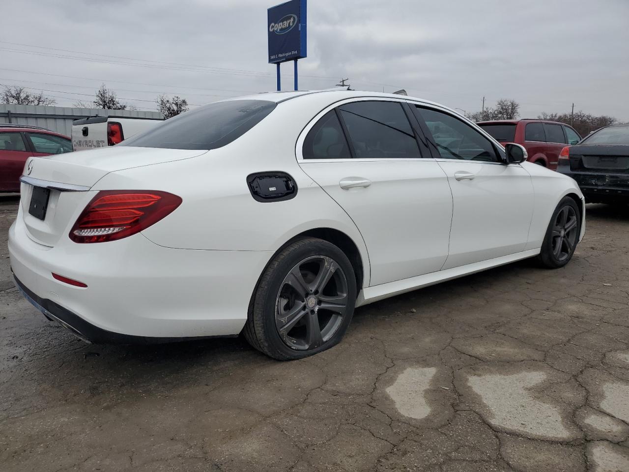 VIN WDDZF4JBXHA162002 2017 MERCEDES-BENZ E-CLASS no.3