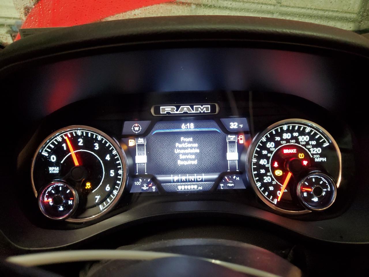 2021 RAM 1500 - Image 9