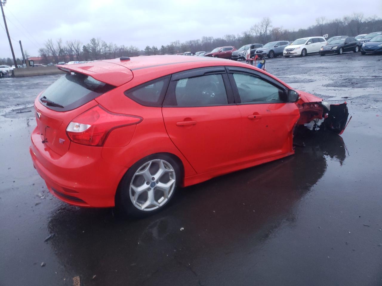 VIN 1FADP3L92DL239827 2013 FORD FOCUS no.3