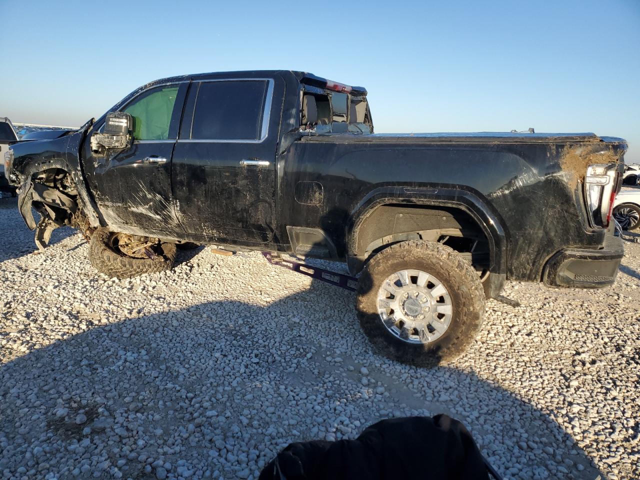 2020 GMC Sierra - Image 2