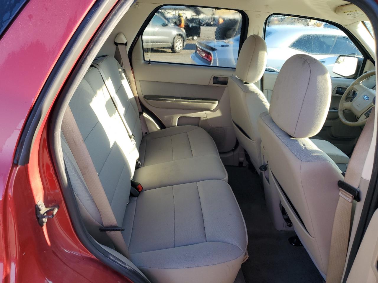 2012 Ford Escape - Image 11