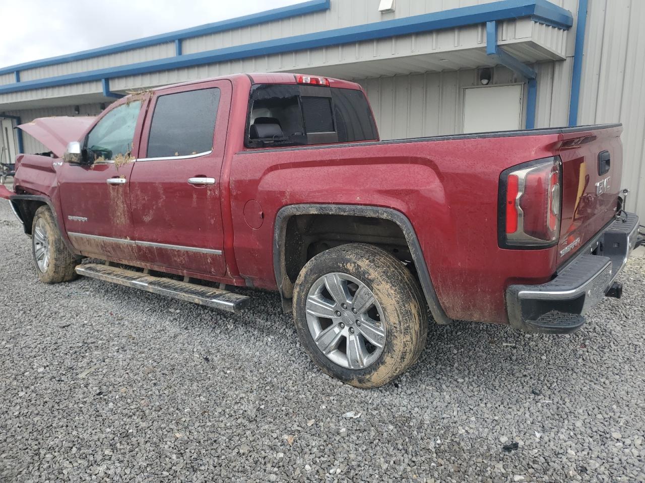 2018 GMC Sierra - Image 2