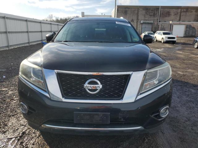  NISSAN PATHFINDER 2016 Czarny