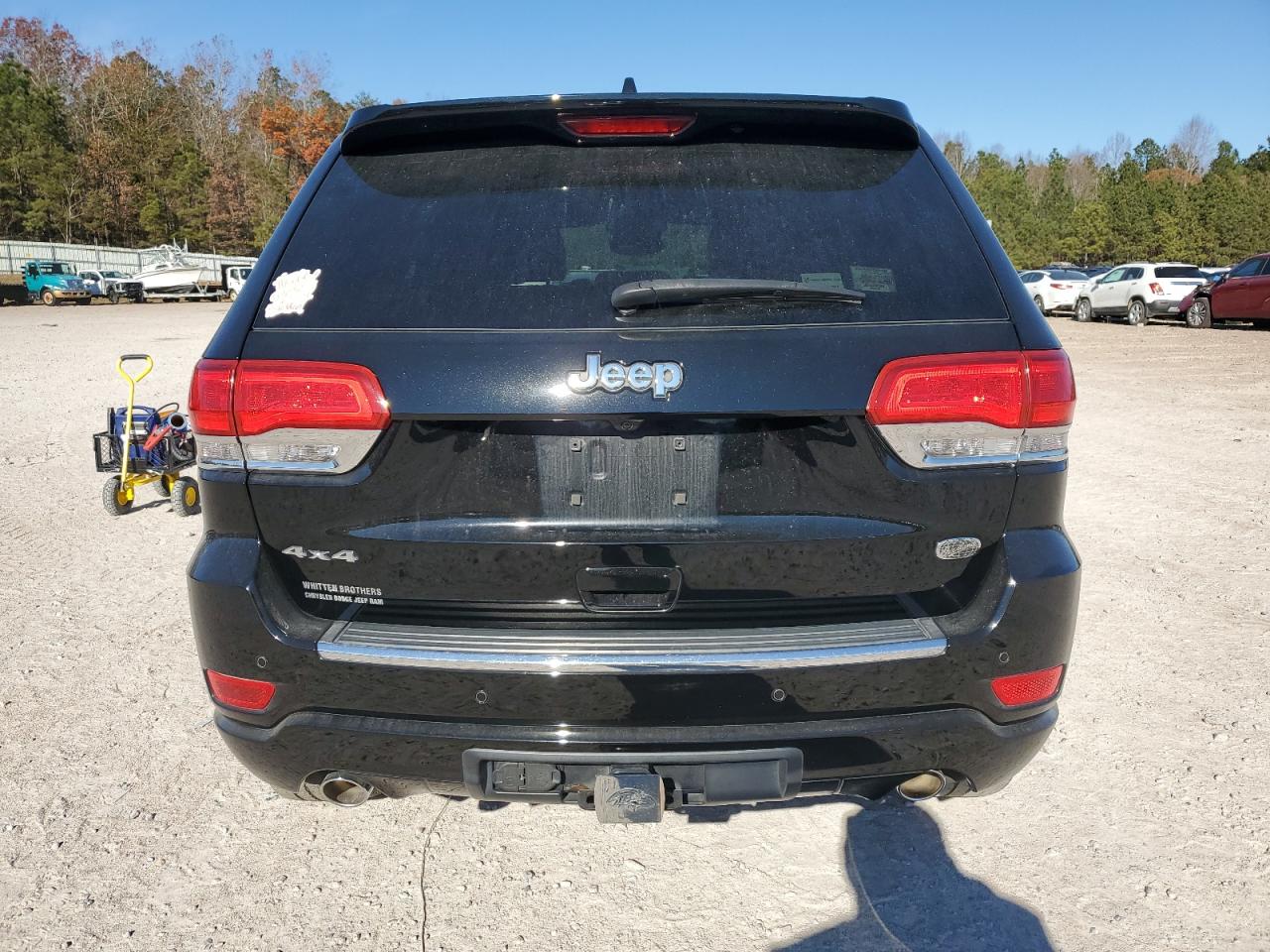 2017 Jeep Grand Cherokee - Image 6