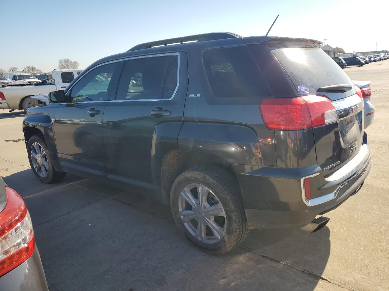2017 GMC Terrain - Image 2