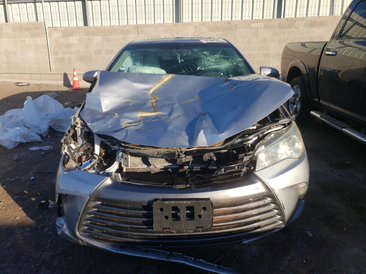 VIN 4T1BD1FK5GU190310 2016 TOYOTA CAMRY no.5