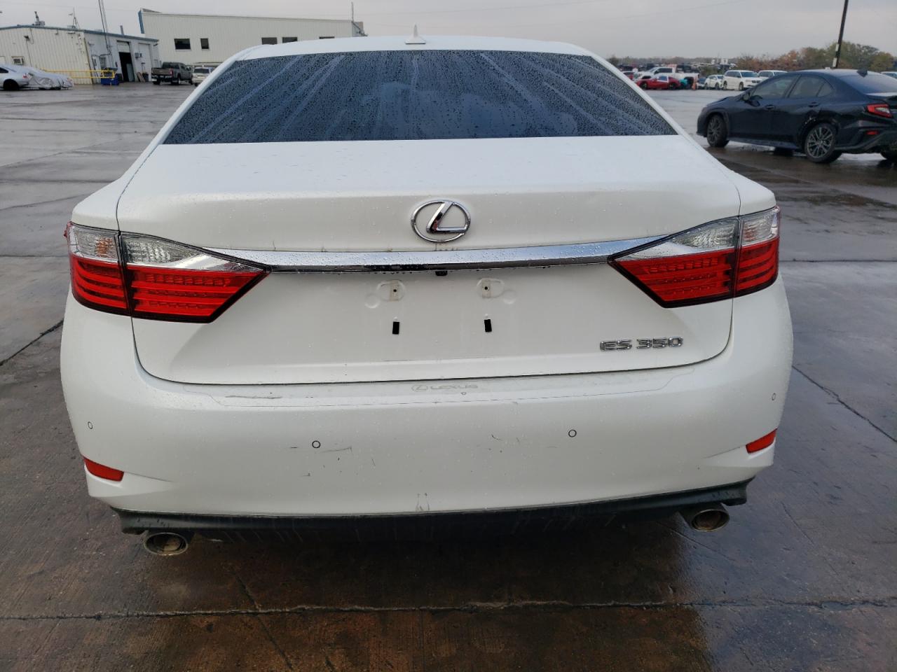 2014 Lexus ES - Image 6