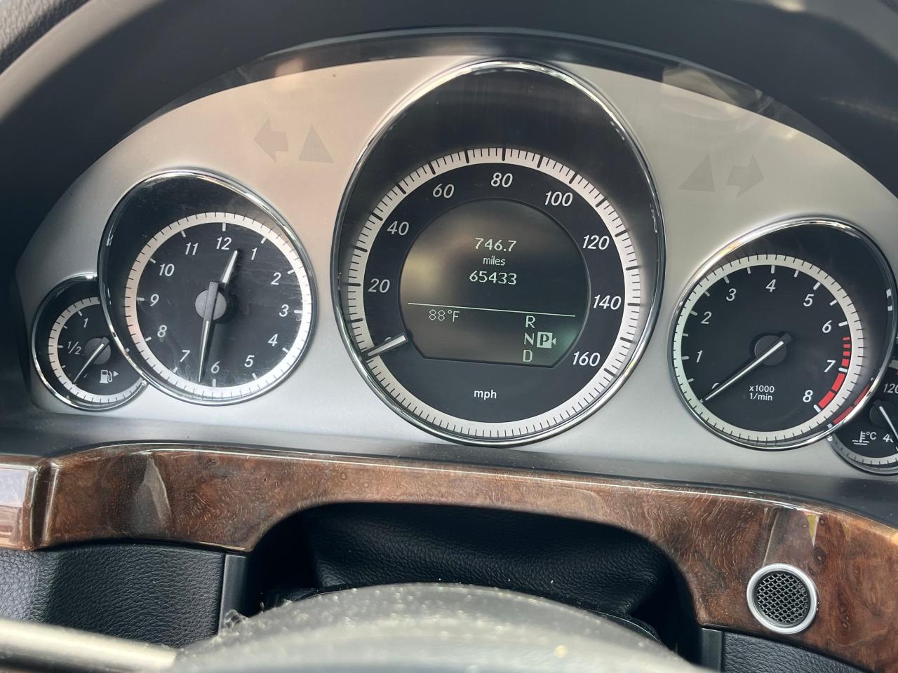 2010 Mercedes-Benz E 350 VIN: WDDHF5GB2AA241873 Lot: 85170524