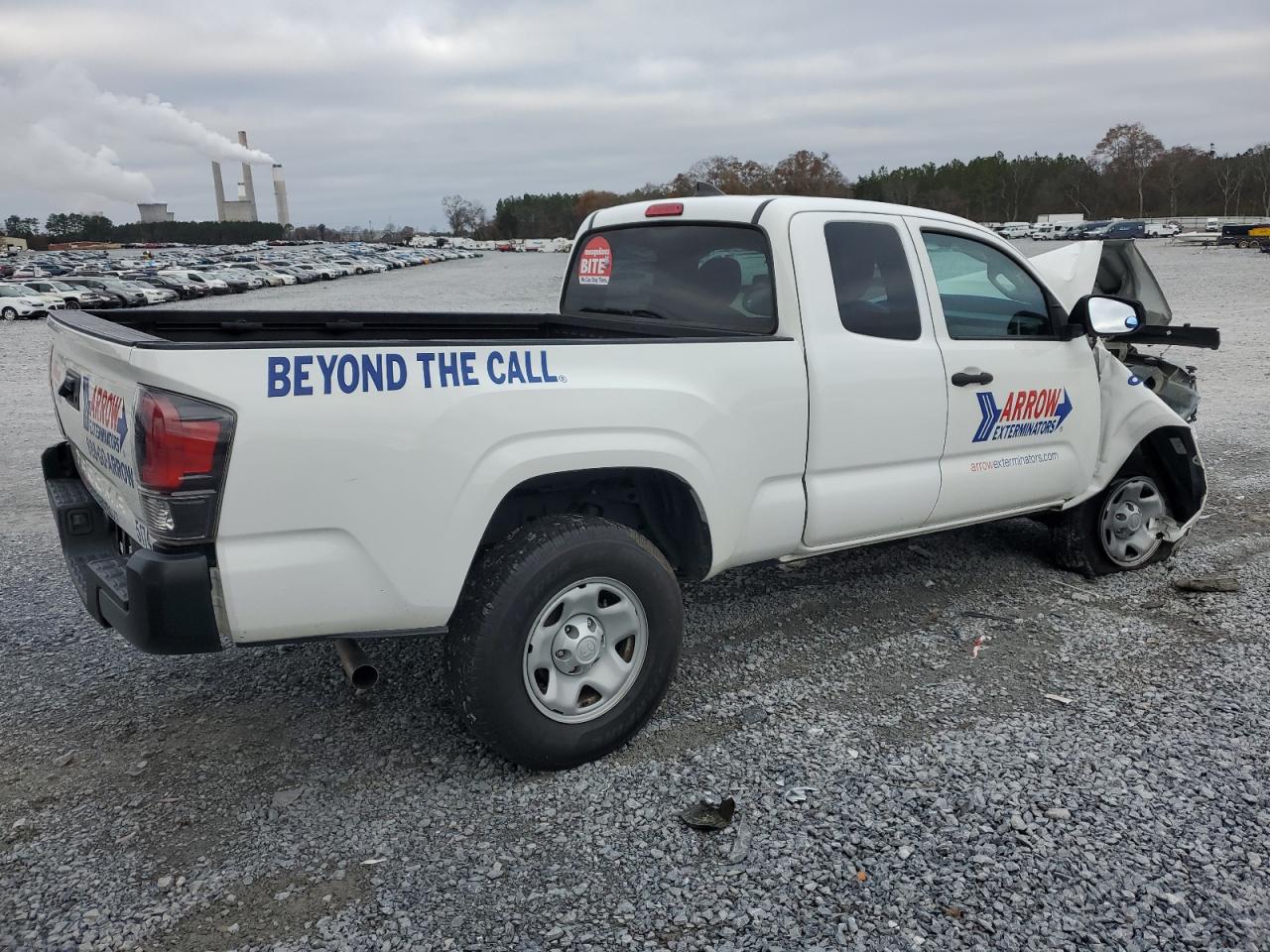 2019 Toyota Tacoma - Image 3