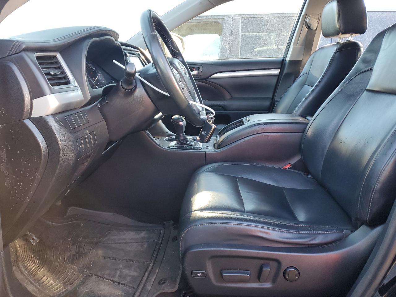 2015 Toyota Highlander Xle VIN: 5TDJKRFH2FS142100 Lot: 84210044