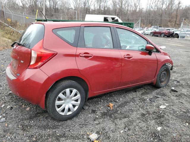  NISSAN VERSA 2015 Красный