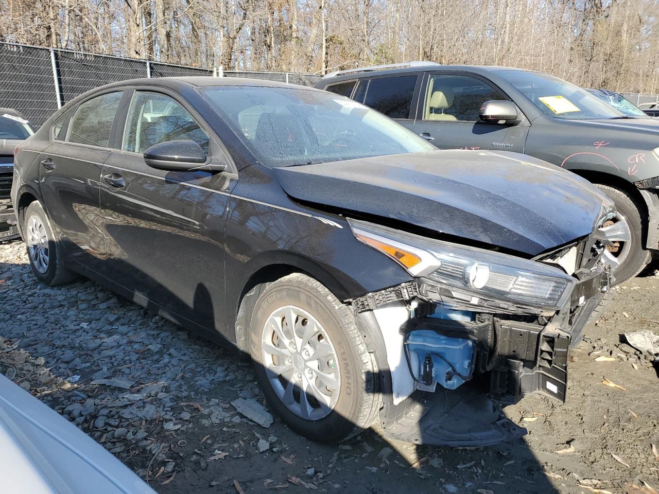 2022 Kia Forte - Image 4