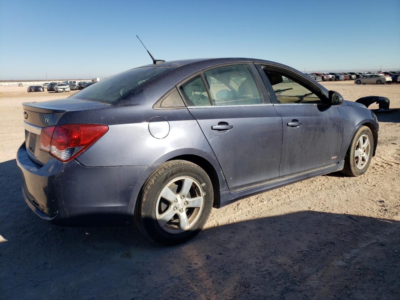 2013 Chevrolet Cruze - Image 3