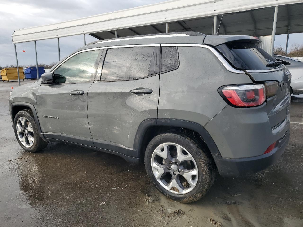 2019 Jeep Compass - Image 2
